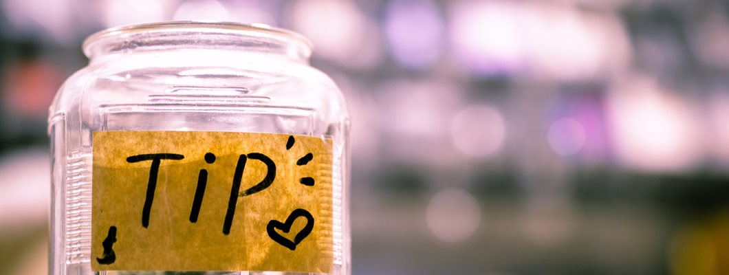 Employment law updates: neonatal leave for parents, tips allocation bill, data protection reforms and calculating holiday pay